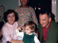 Alice and Gordon Bennett, Katherine McDougal, Lourdes Lairopi Mettau Saures
